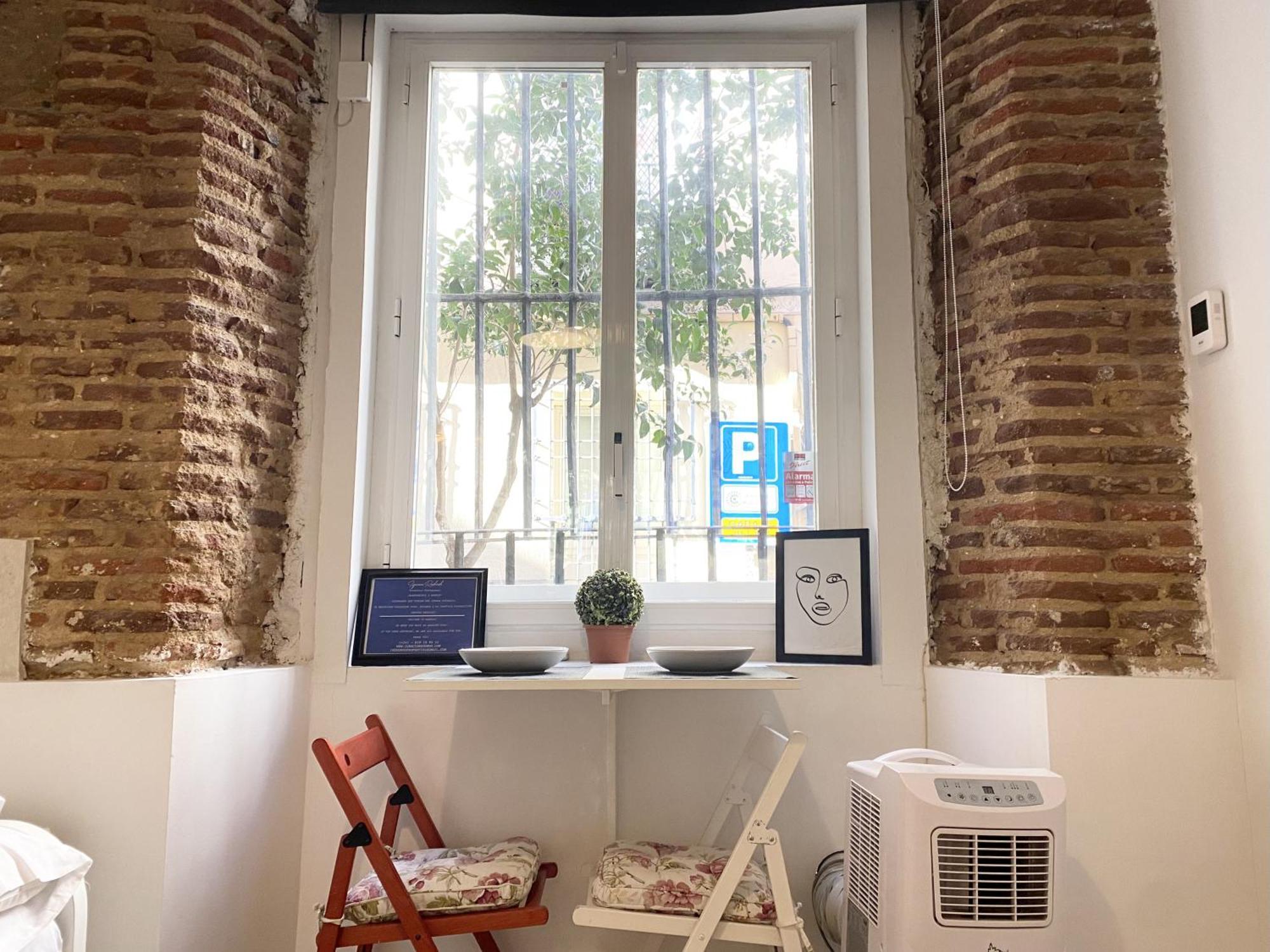 Intimo Estudio En Madrid, Centro, 2Pax, Wifi & Tv Kültér fotó
